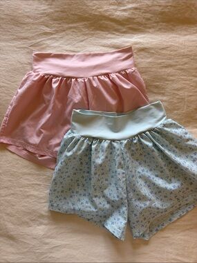 Old Navy Active Pink and Light Blue floral athletic shorts